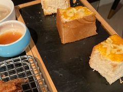 面包不再诱惑-老头儿油爆虾·1987杭州烟火味(湖滨银泰in77D区店)