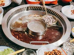 -醉董牛川派鲜肉自选火锅(烟台店)