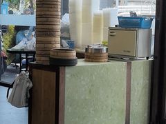 -笑来喜馄饨小笼工坊(通扬路店)