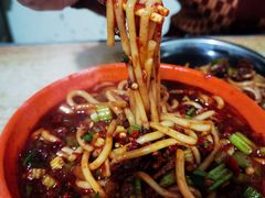 -玲玲米粉·新疆现炒米粉(大十字总店)
