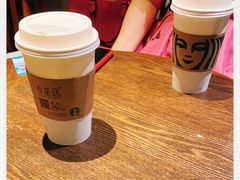 -星巴克(西藏路店)