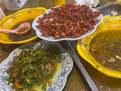 -老子山小鱼锅贴·龙虾馆