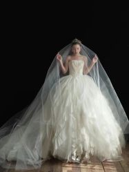 -Vera Wang婚纱礼服旗舰店