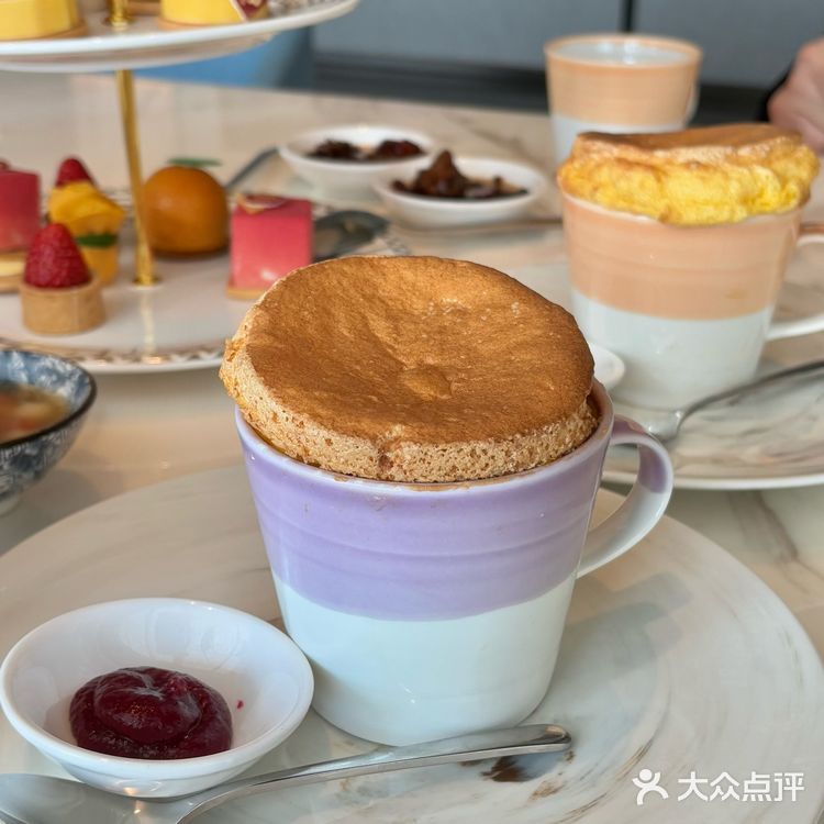 88r自助‼️这家高空下午茶新年氛围感拉满