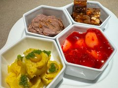 京味小吃拼盘-花家怡园(四合院总店)