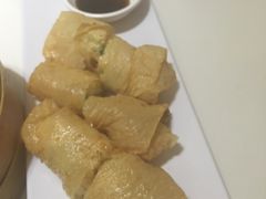 鲜虾腐皮卷-七哥港式茶餐厅(亮马桥总店)