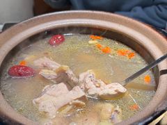 -邹开喜·小海鲜醉鸡煲·潮汕鲜切牛肉店(襄阳北路店)