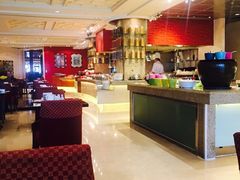 -咖啡苑自助餐厅·中国大饭店