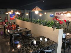 大堂-雷山鱼酱酸汤鱼·酸汤牛肉(花果园T1区店)