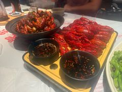 -肥肥虾庄·金牌油焖大虾(杨园滨江时代walk店)