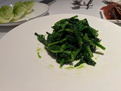 清炒豌豆苗-大董(环贸iapm店)