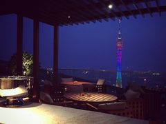 -广州柏悦酒店·悦吧·顶楼露天酒吧