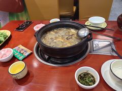 -菌之家·专业纯野生菌火锅·特色炒菌
