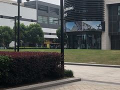 -浦江城市生活广场(江月路店)