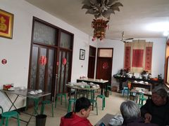 大堂-大兴街扣碗包子馆