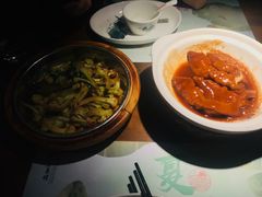 -洞庭土菜小炒馆(易发广场店)