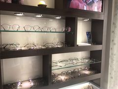 -视野联行眼镜蔡司·依视路官方授权店(顺城店)