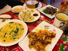 -闯关东东北农家菜(崂山石老人店)