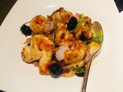 黑蒜大千虾球-北京四季酒店·采逸轩