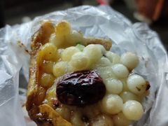 -南京眼步行桥
