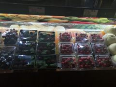 -鸿泰洋美食水会(东门中店)