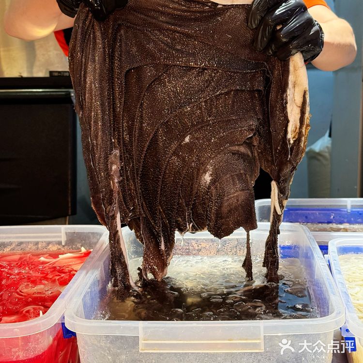 周末聚餐宝藏地！郑北忠鲜货自助火锅太绝了