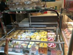 面包甜点陈列柜-BreadTalk面包新语·烘焙蛋糕(中心书城店)