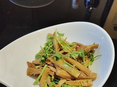 -驻海渔市(置信店)