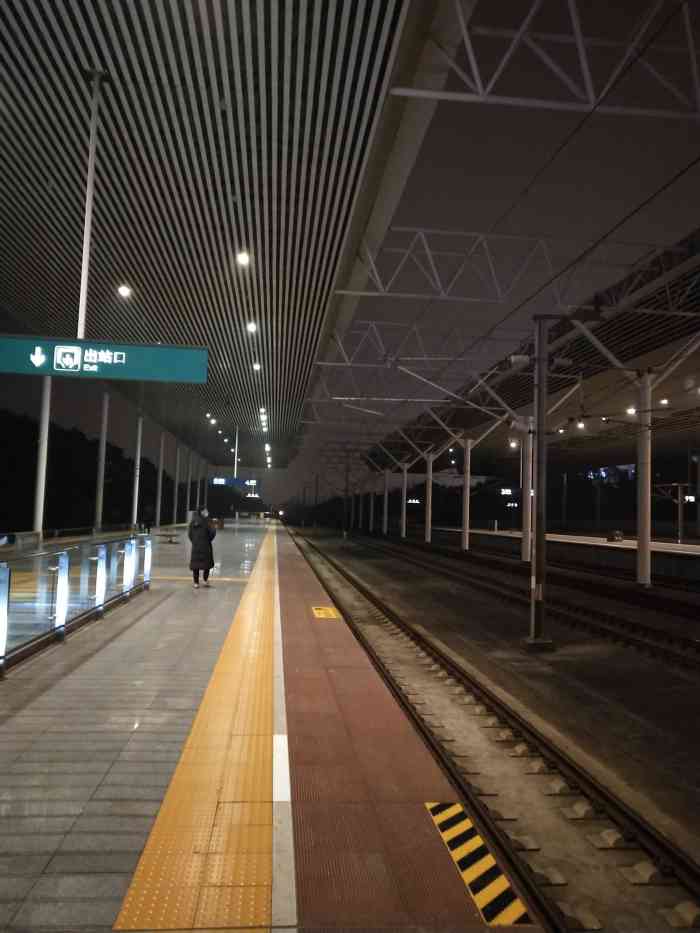 株洲西站夜景图片图片
