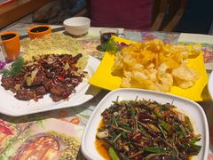 -月亮眼花园餐厅书吧酒吧