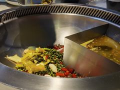 -吃城都·鱼蛙火锅(西玉龙街店)