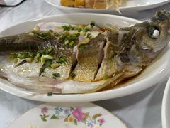清蒸鱼-小六农家乐(崇明西沙湿地店)