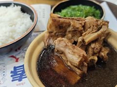 -万和春排骨砂锅米饭(新业广场店)