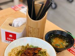 -阿香米线(杭州良渚永旺店)
