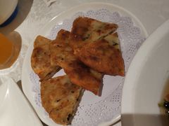手工葱油饼-和记小菜(七宝店)