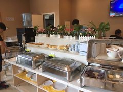 -维也纳酒店(苏州东方之门金鸡湖店)