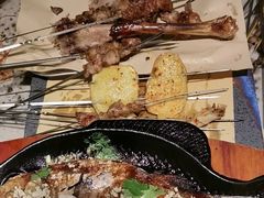 -破瓦寒窑·地摊烤羊排