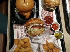 -The Habit Burger Grill 哈比特汉堡(爱琴海店)