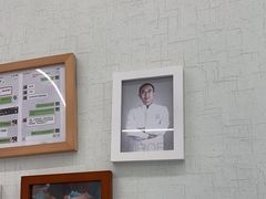 -极光口腔·矫正种植修复(锦江店)