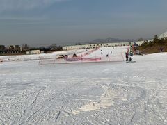 -华彬猛犸滑雪场