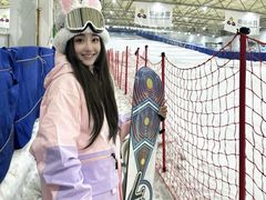 -乔波室内滑雪场