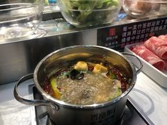 -百品聚旋转火锅(号外店)