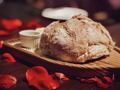 -恰餐厅及酒吧 CHAR Bar & Grill (北京丽都皇冠假日店)