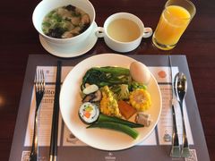 -武汉世茂希尔顿酒店·汇·全日餐厅
