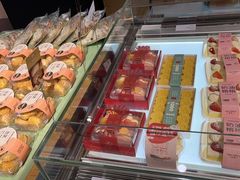 -超港·蛋糕面包(国购店)
