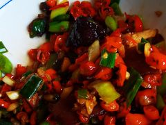 -小洞天柴火土菜馆