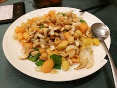 -沙龙酒家