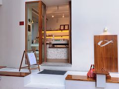 -Line 咖啡(石厦花园店)