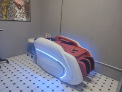 -老男孩男士理容馆·理发·烫染·修面