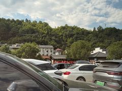 -安吉龙王山峡谷漂流